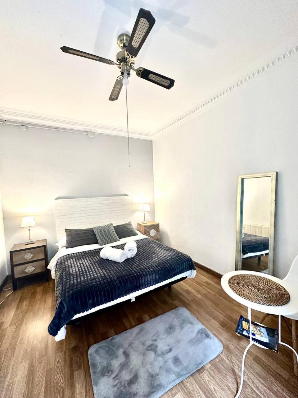 Big And Bright Apartment Bcn Barcelona Exterior photo